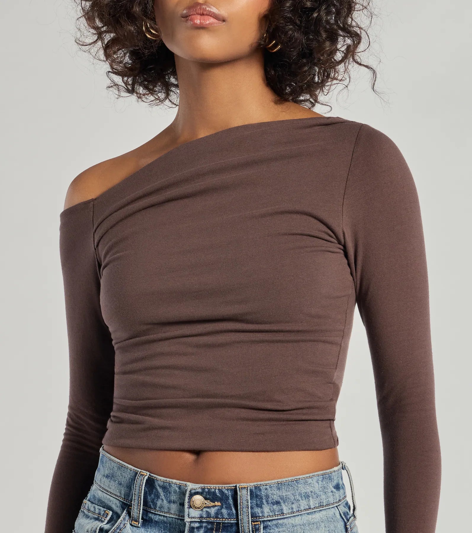 Chic Detail Off-Shoulder Long Sleeve Top - Image 12