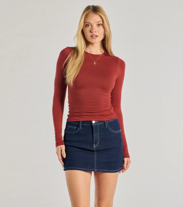 Fave Staple Knit Crew Neck Long Sleeve Top - Image 10