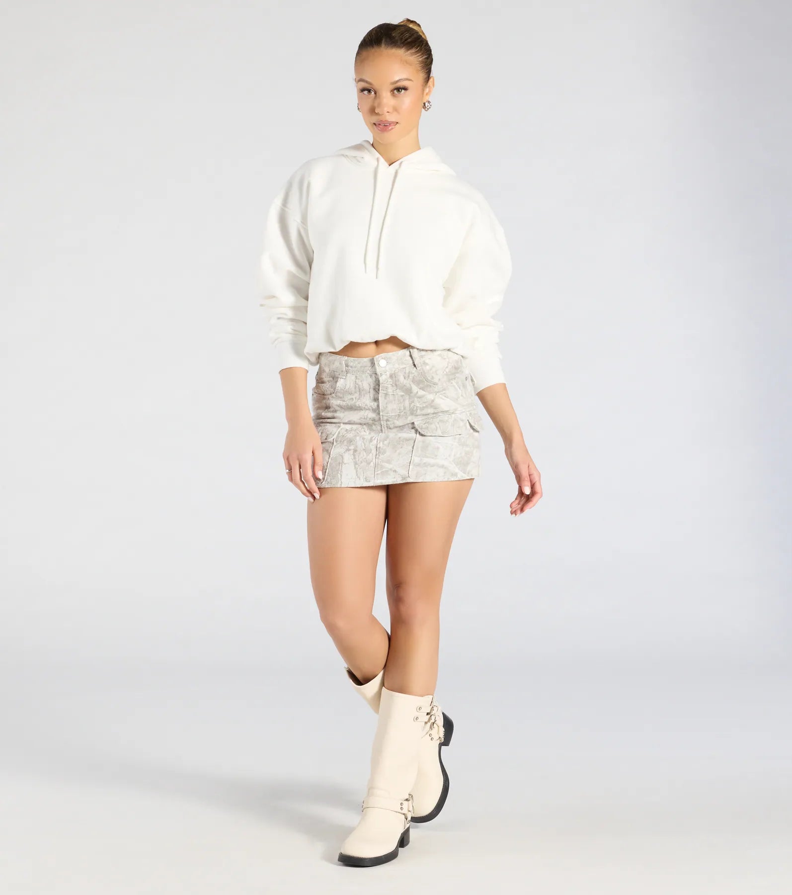 Comfy Mode Cropped Pullover Hoodie - Image 3