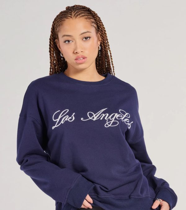 Los Angeles Embroidered Oversized Sweatshirt - Image 4