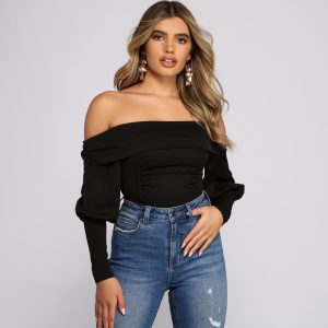 Chic Beauty Off-The-Shoulder Corset Top