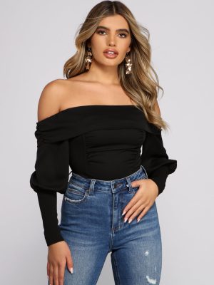Chic Beauty Off-The-Shoulder Corset Top