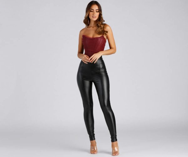 Trend Alert Faux Leather Corset - Image 12