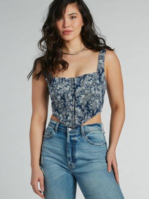 Delight And Allure Sleeveless Tapestry Corset Top
