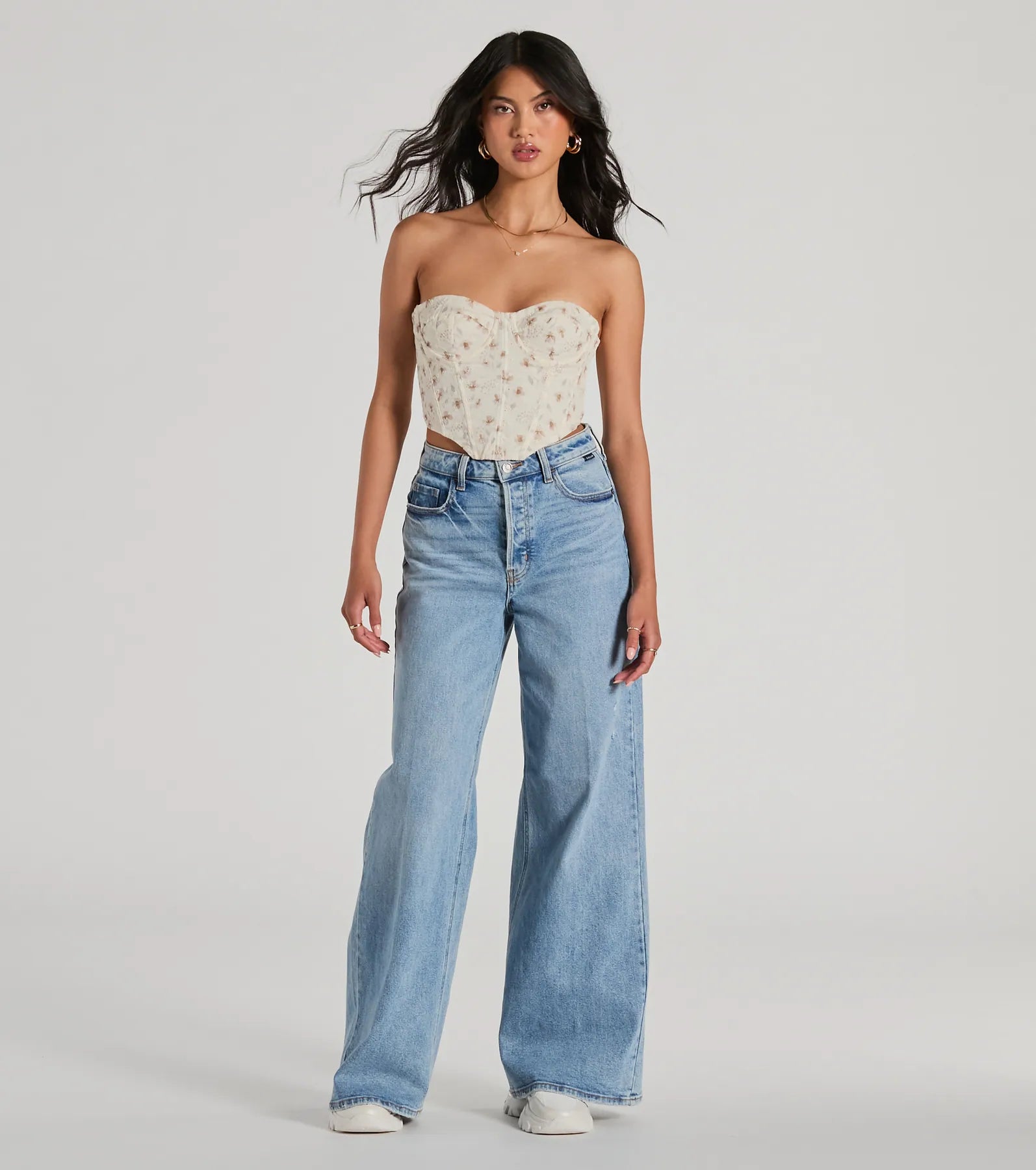 Darling Pick Strapless Floral Eyelet Bustier - Image 3