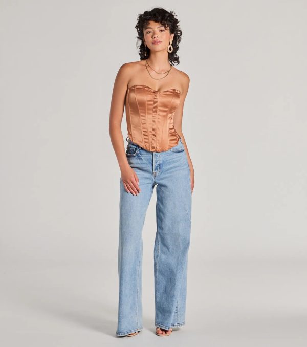 Looking Fine Strapless Satin Corset Top - Image 3