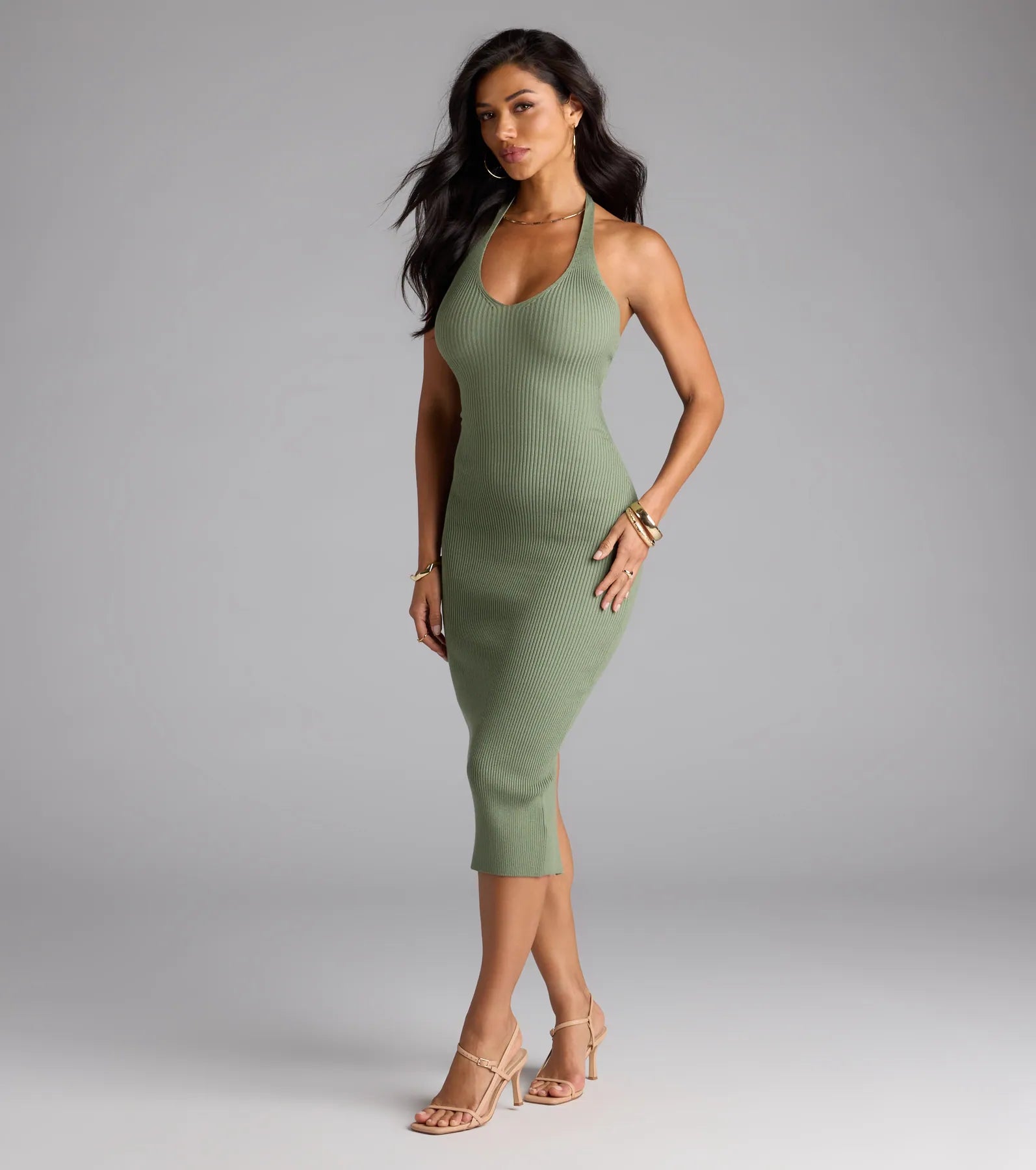 Curve Avenue Halter V-Neck Bodycon Midi Dress - Image 8