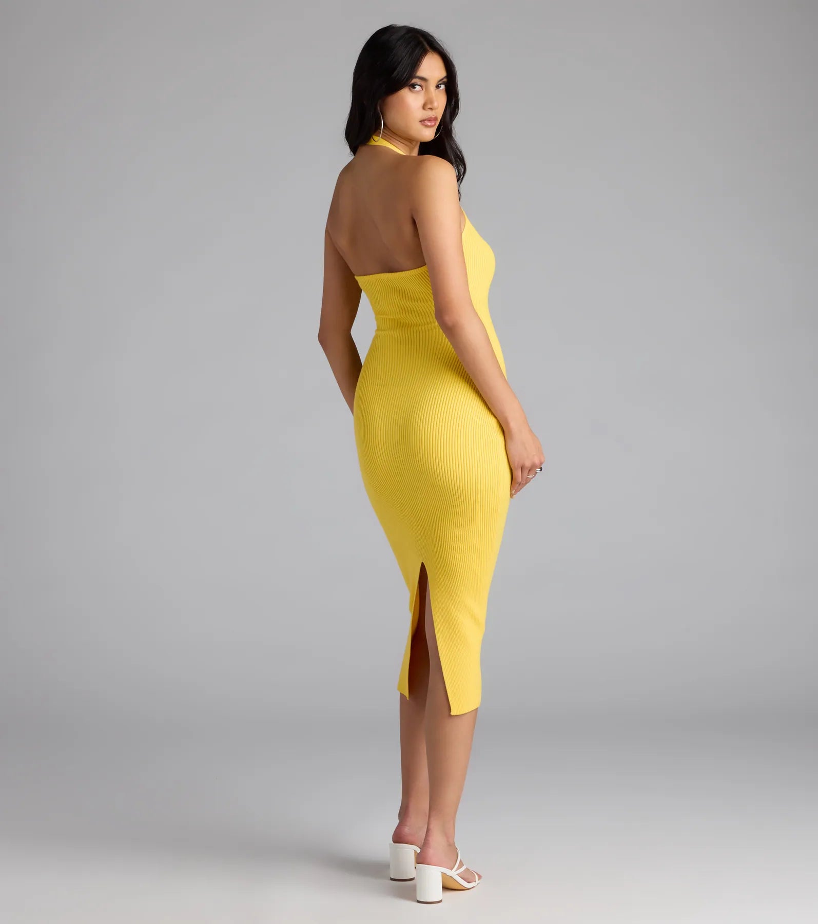 Curve Avenue Halter V-Neck Bodycon Midi Dress - Image 26
