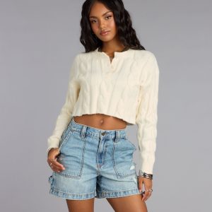 Season Chill Cable Knit Crop Sweater