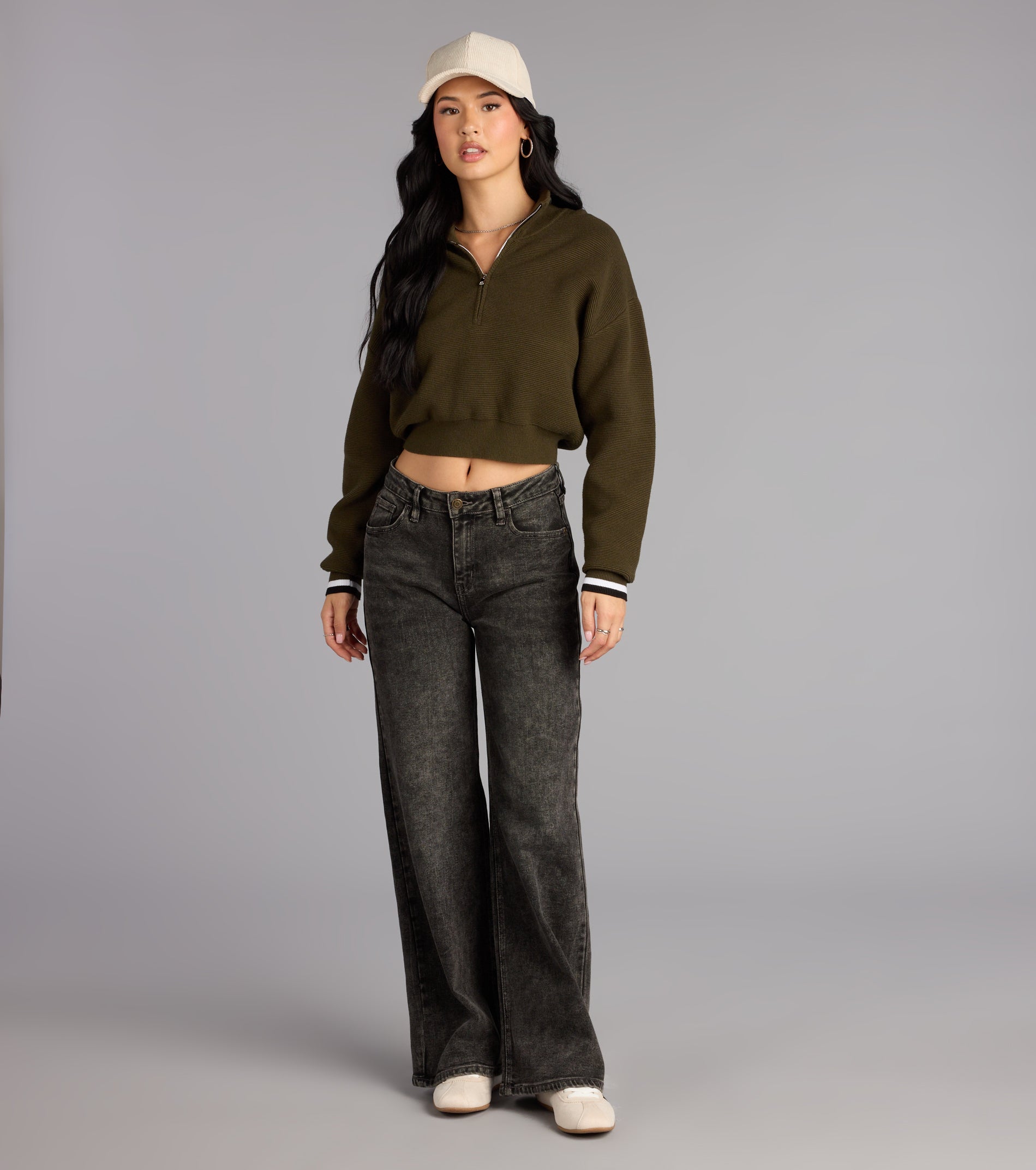 Season Shift Mock Neck Crop Sweater - Image 3
