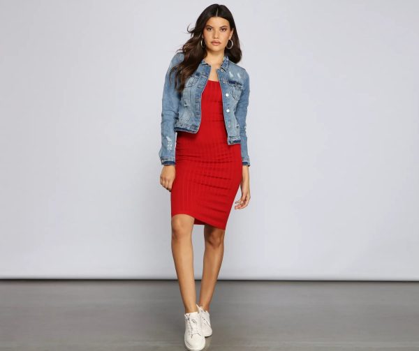 Taking the Plunge Scoop Neck Midi Dress - Image 17