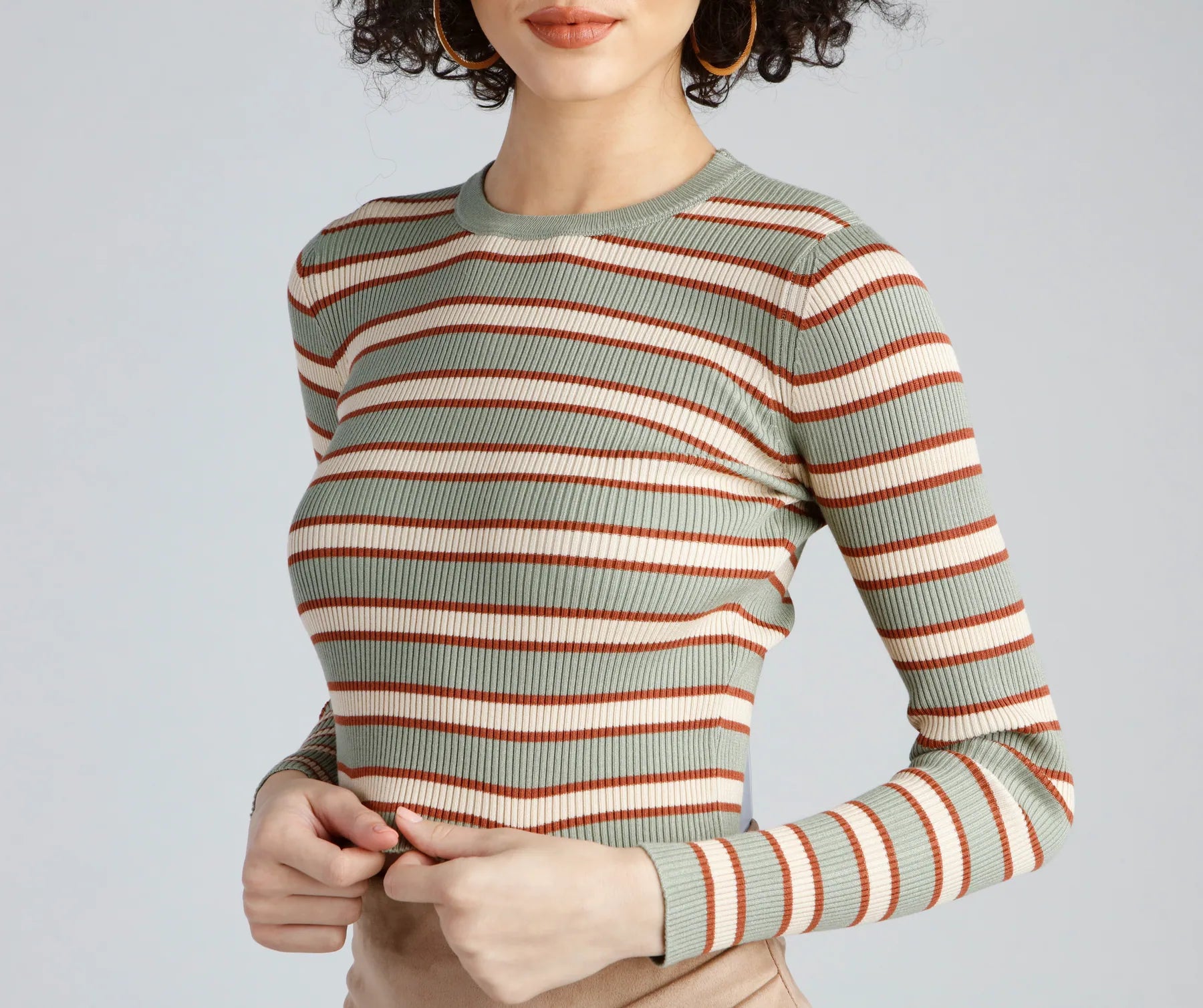 Trendsetting Babe Cropped Sweater - Image 7