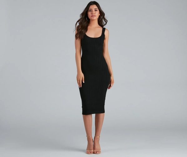 Taking the Plunge Scoop Neck Midi Dress - Image 39