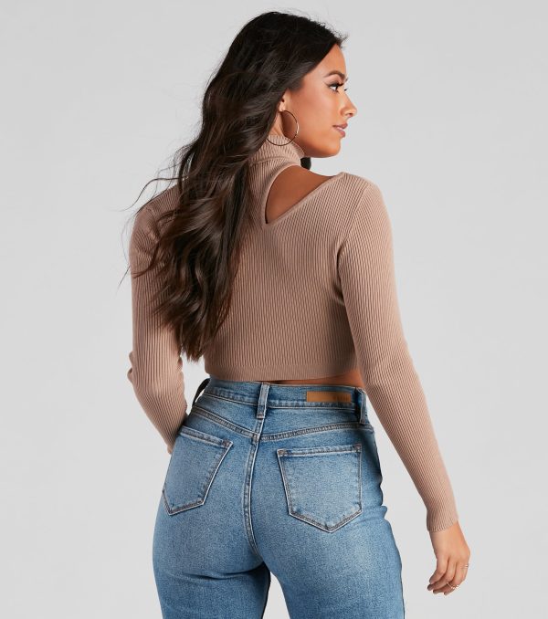 Bold Beauty Ribbed Cutout Crop Top - Image 10