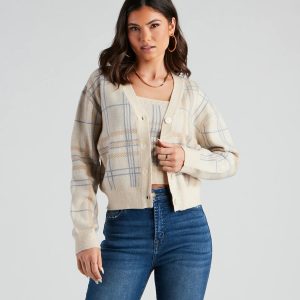 Casually Preppy Plaid Cardigan