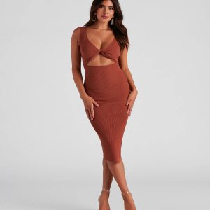 Stylish Silhouette Midi Sweater Dress
