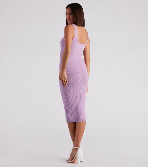 Taking the Plunge Scoop Neck Midi Dress - Image 70