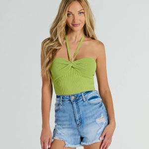New You Sweetheart Halter Crop Top