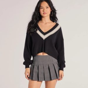 Preppy Impression Striped V-Neck Sweater Crop Top