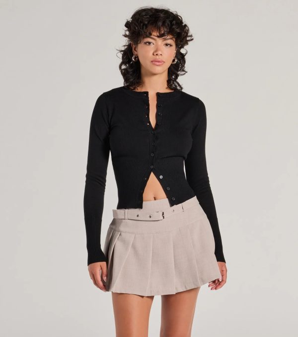 Chic Staple Crew Neck Cropped Knit Cardigan - Image 6