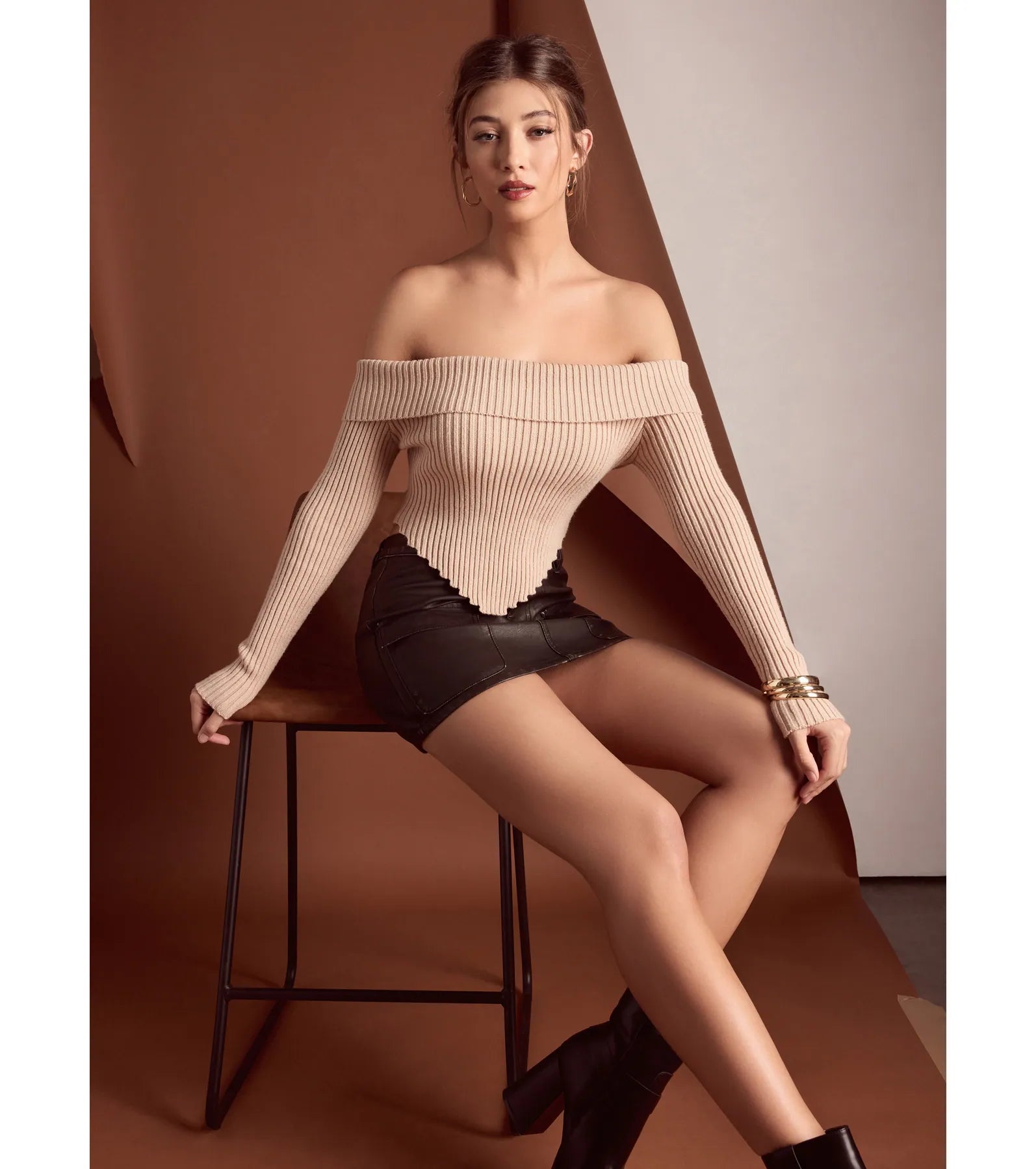 Trendy Textures Ribbed Knit Off-The-Shoulder Top - Image 7