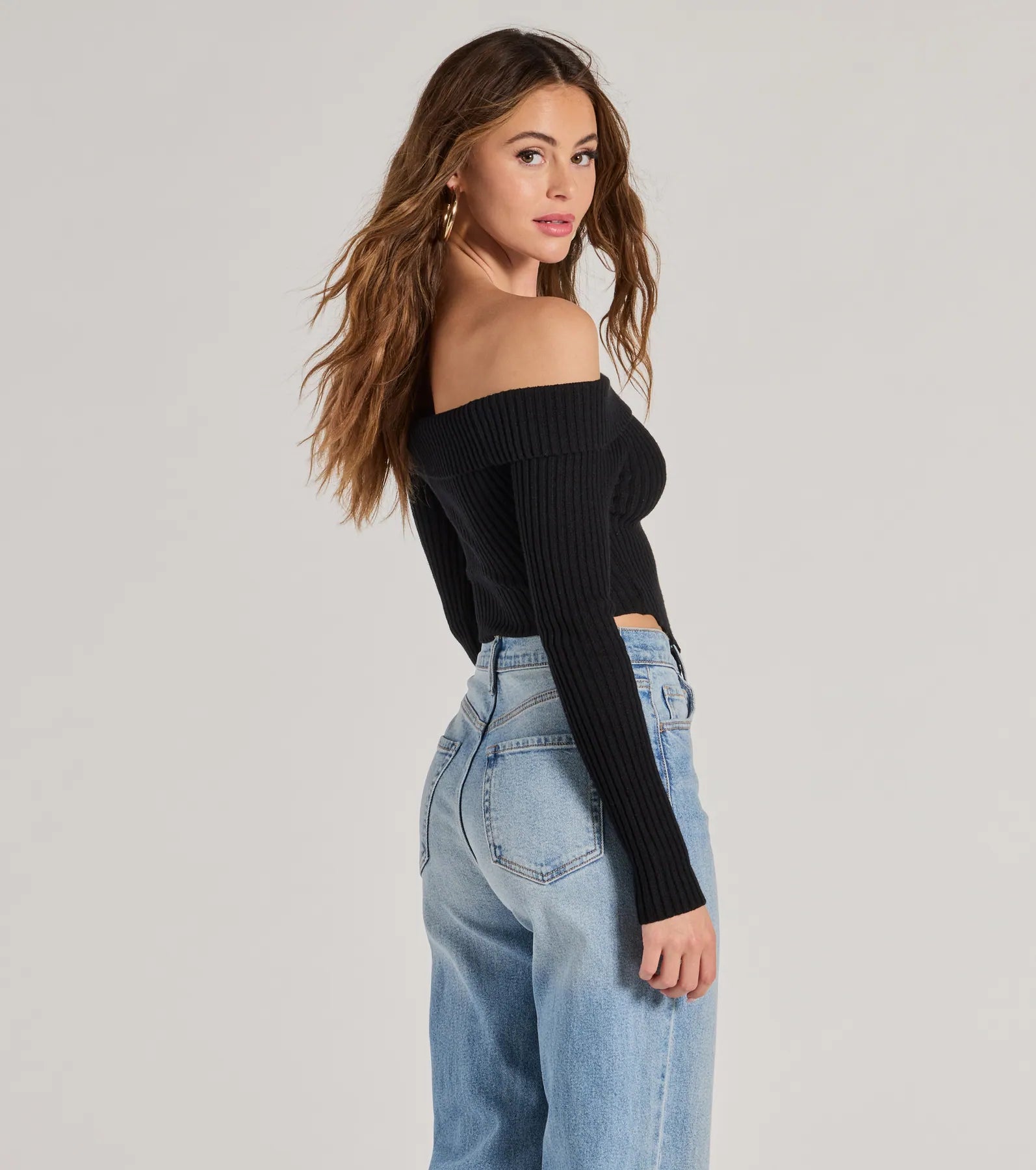 Trendy Textures Ribbed Knit Off-The-Shoulder Top - Image 9