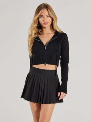 Cute And Comfy Zip-Front Cropped Knit Hoodie