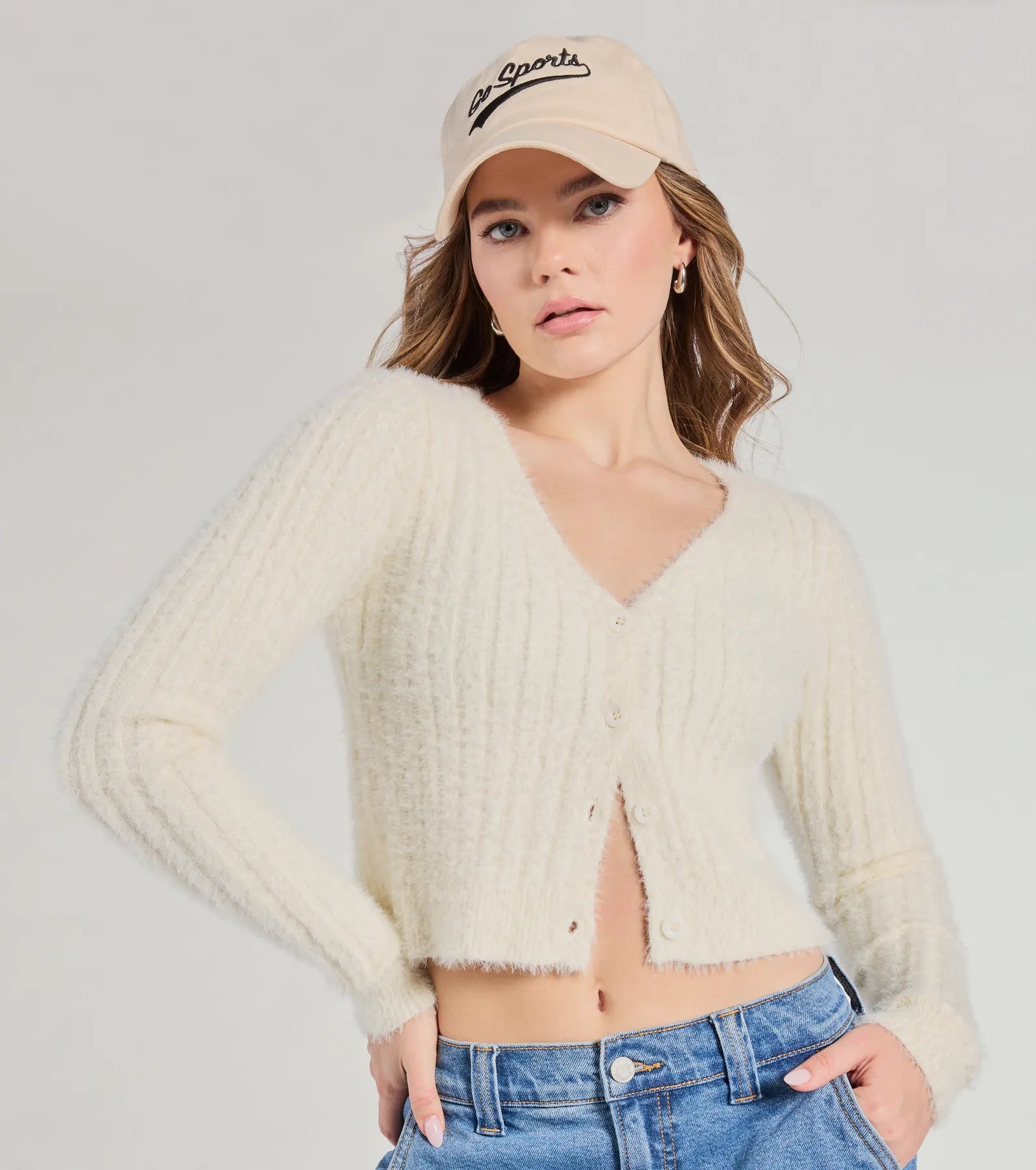 Adorably Cozy Eyelash Knit Button-Down Cardigan - Image 4
