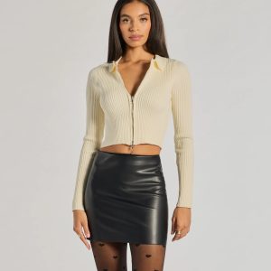 Sleek And Snug Ribbed Knit Sweater Top