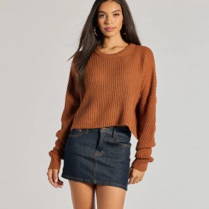 Chic Crew Ribbed Knit Sweater