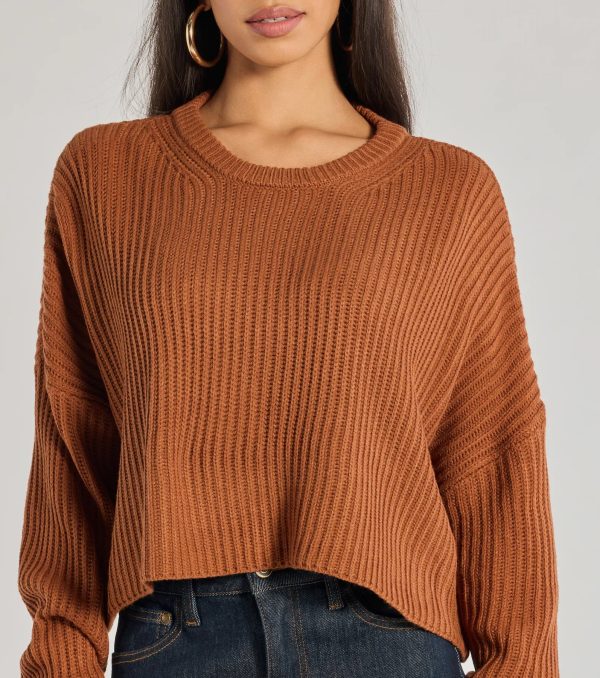 Chic Crew Ribbed Knit Sweater - Image 4