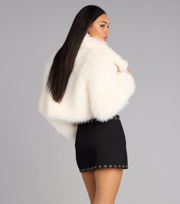 High Drama Cropped Faux Fur Jacket - Image 3