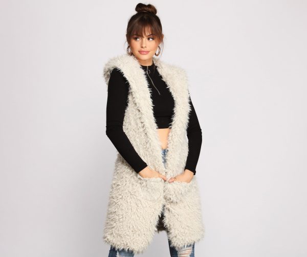 Major Diva Faux Fur Long-Line Hooded Vest - Image 8