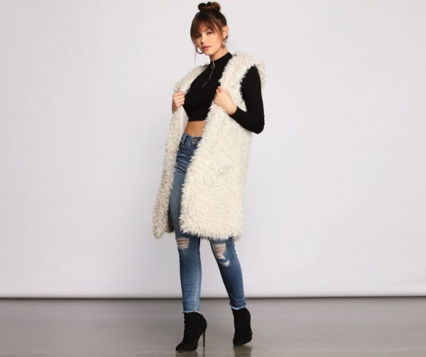 Major Diva Faux Fur Long-Line Hooded Vest - Image 11