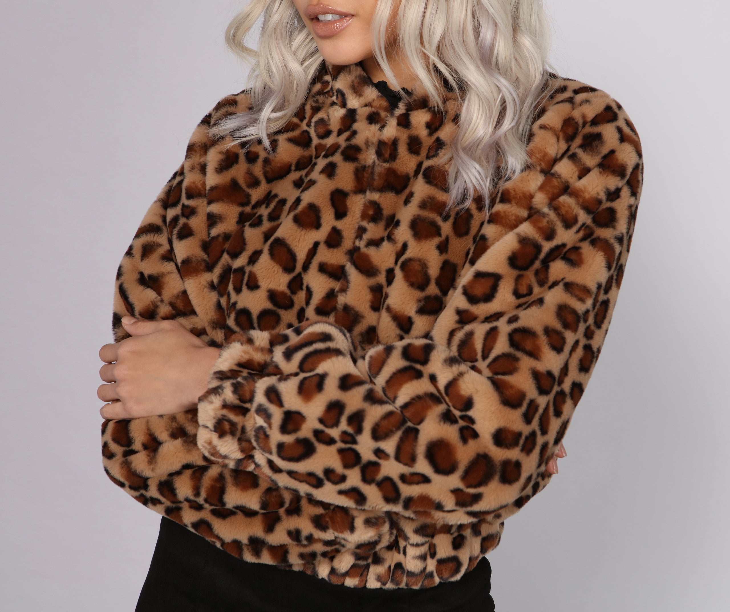 Sassy And Stylish Faux Fur Bomber Jacket - Image 3