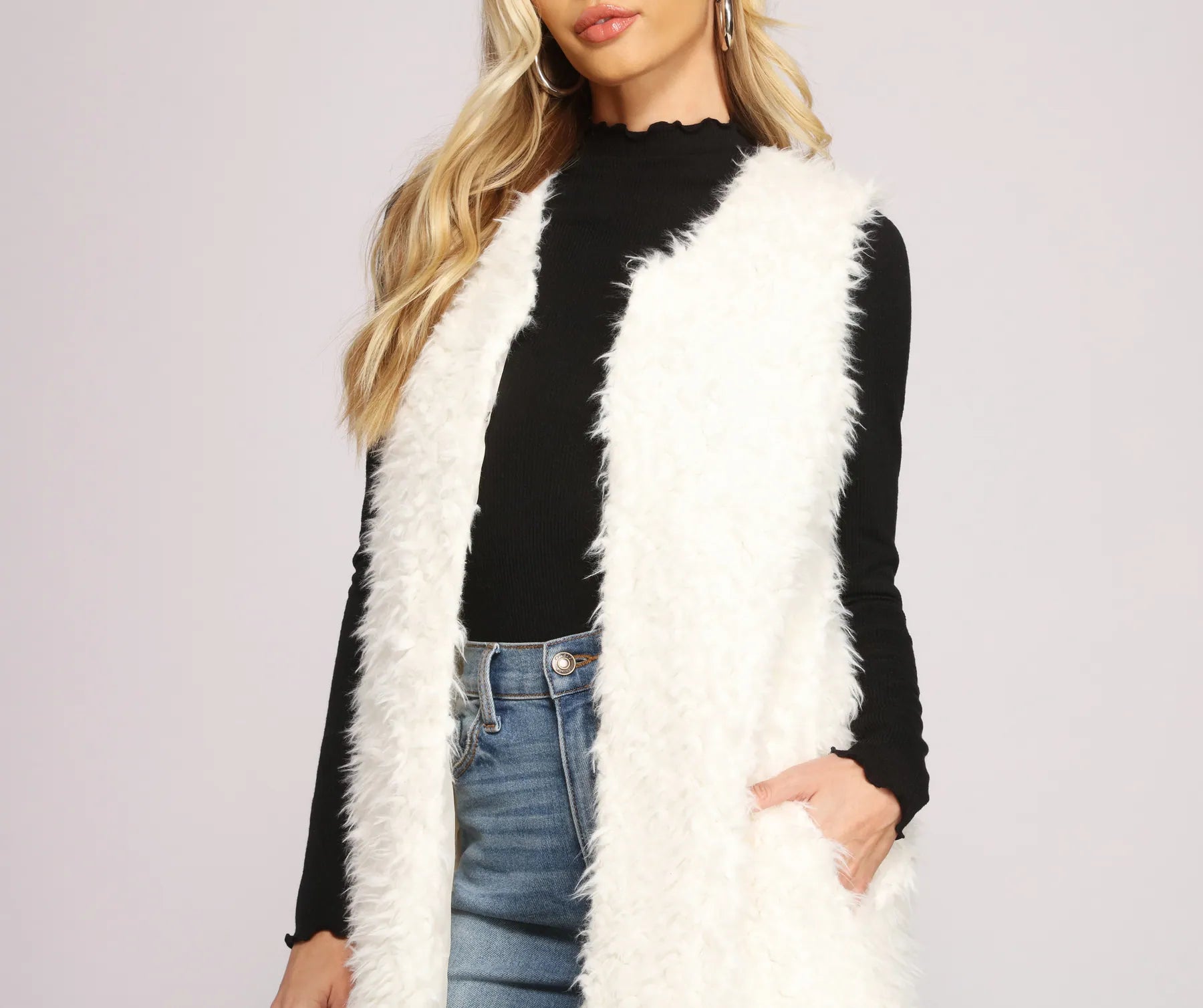 Chic Fashionista Faux Fur Vest - Image 3