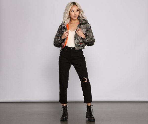 At Ease Camo Puffer Jacket - Image 4