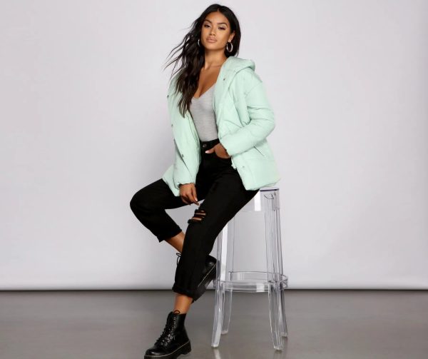 Lightweight Nylon Hooded Puffer Jacket - Image 5