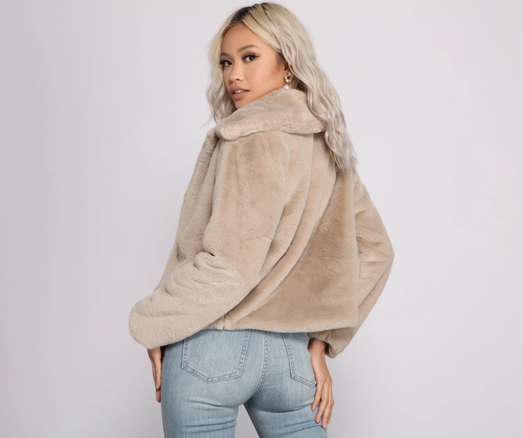 Cozy Feels Faux Fur Jacket - Image 2