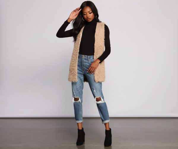 On Trend Faux Fur Vest - Image 7