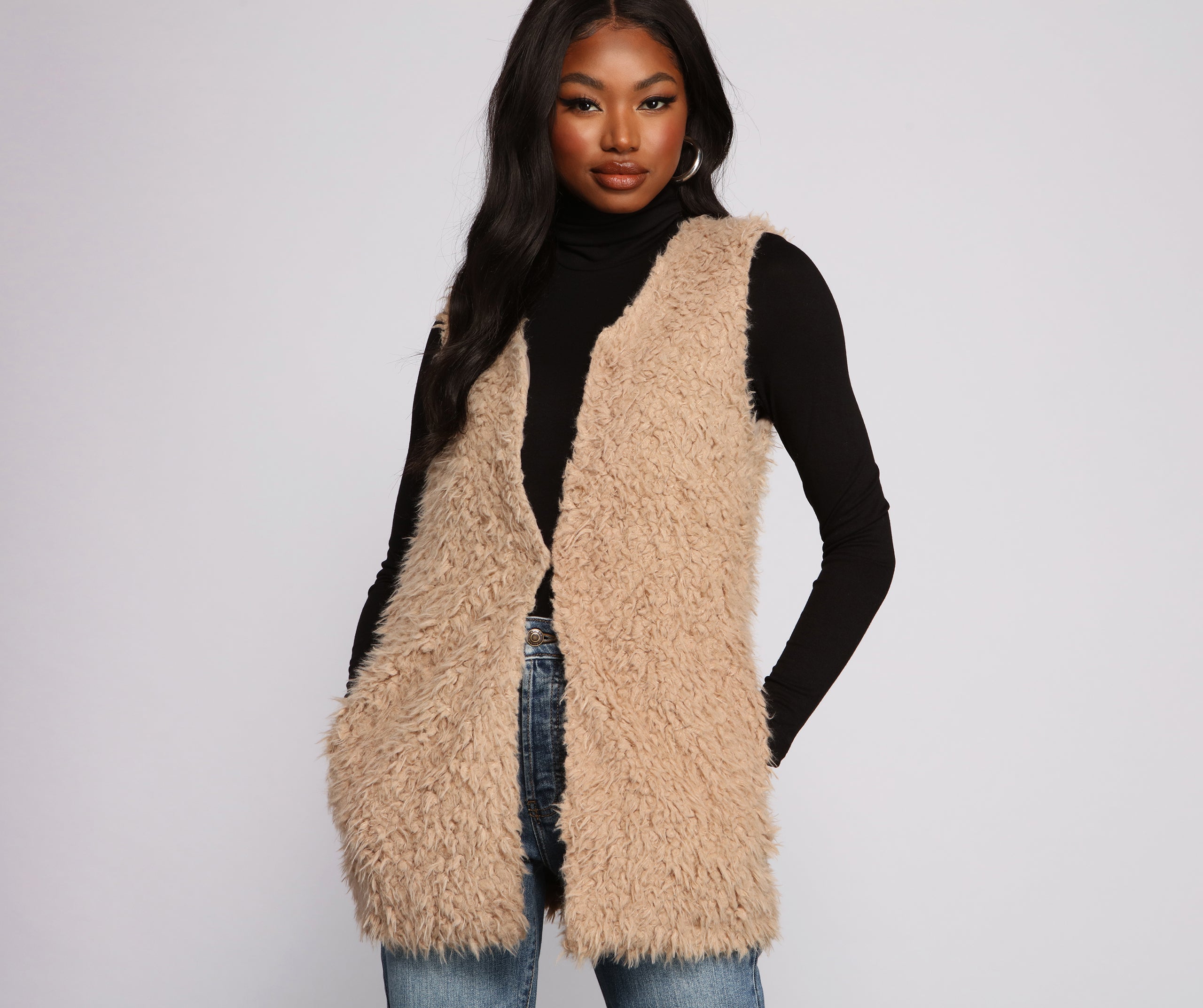 On Trend Faux Fur Vest - Image 8