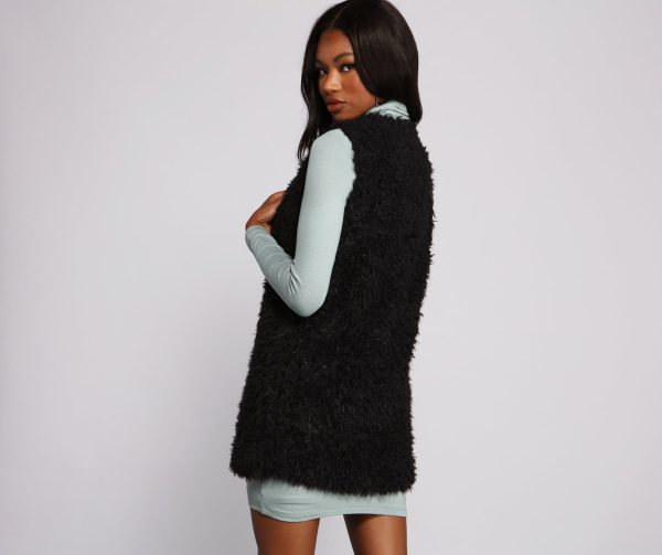 On Trend Faux Fur Vest - Image 2