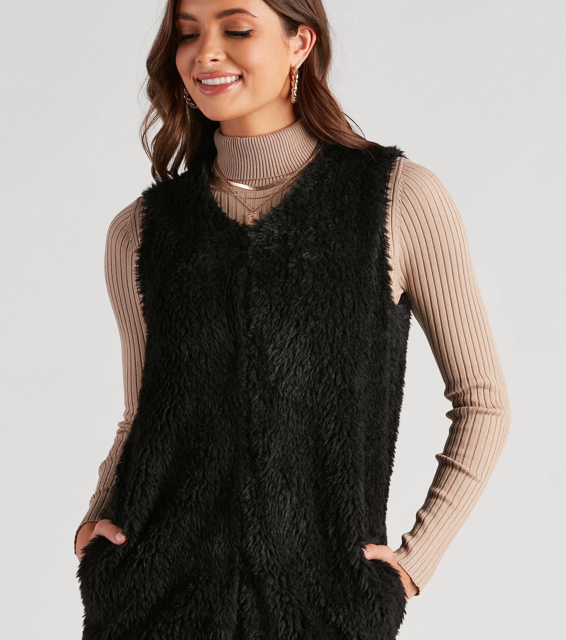So Extra Faux Fur Vest - Image 4
