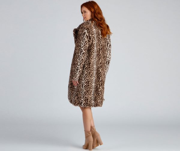 Spotted In Glamour Faux Fur Leopard Coat - Image 2