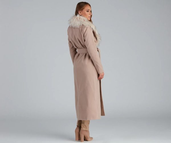 A Formal Affair Faux Fur Jacket - Image 13