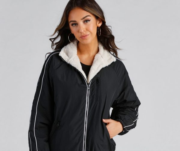 Trendy Nylon Faux Fur Reversible Jacket - Image 4
