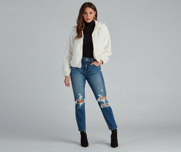 Cuddle Up Faux Fur Bomber Jacket - Image 11