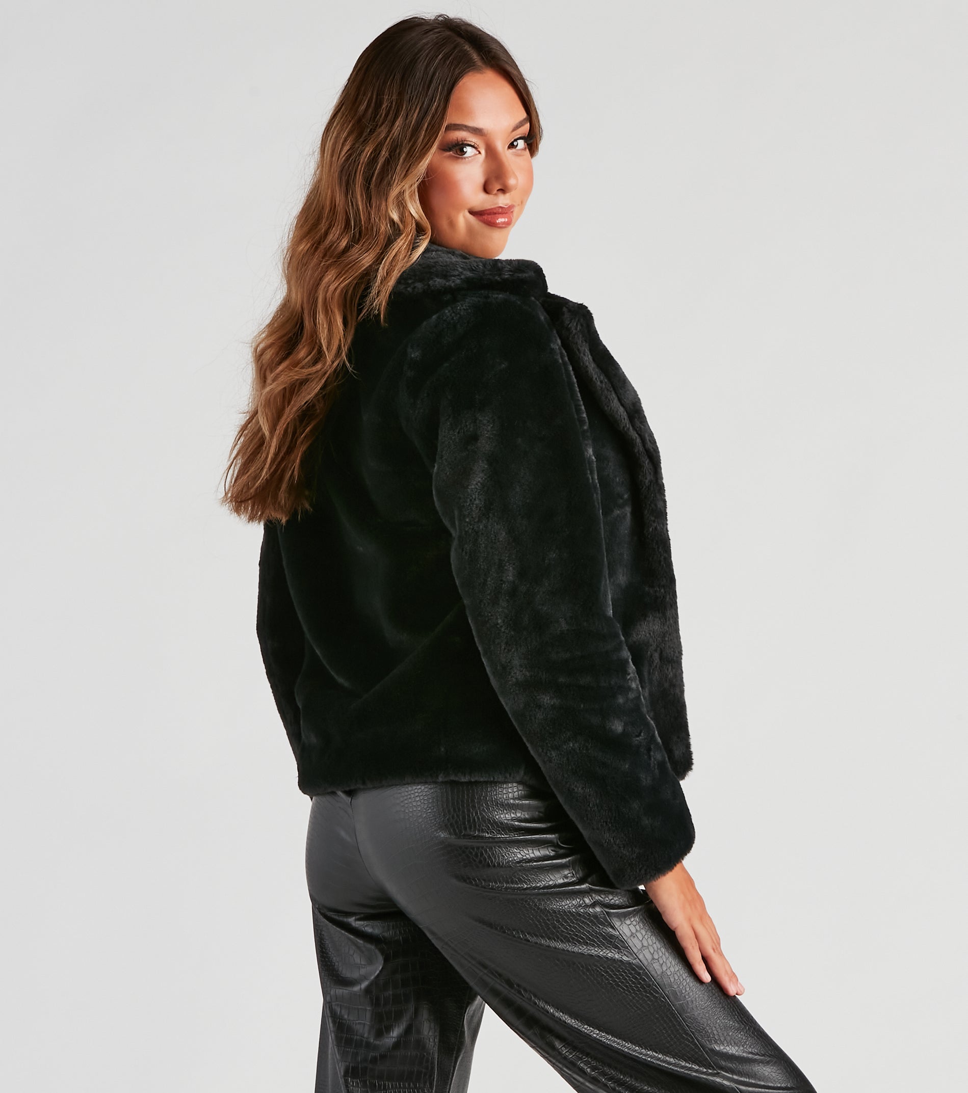 Glam Life Faux Fur Jacket - Image 10