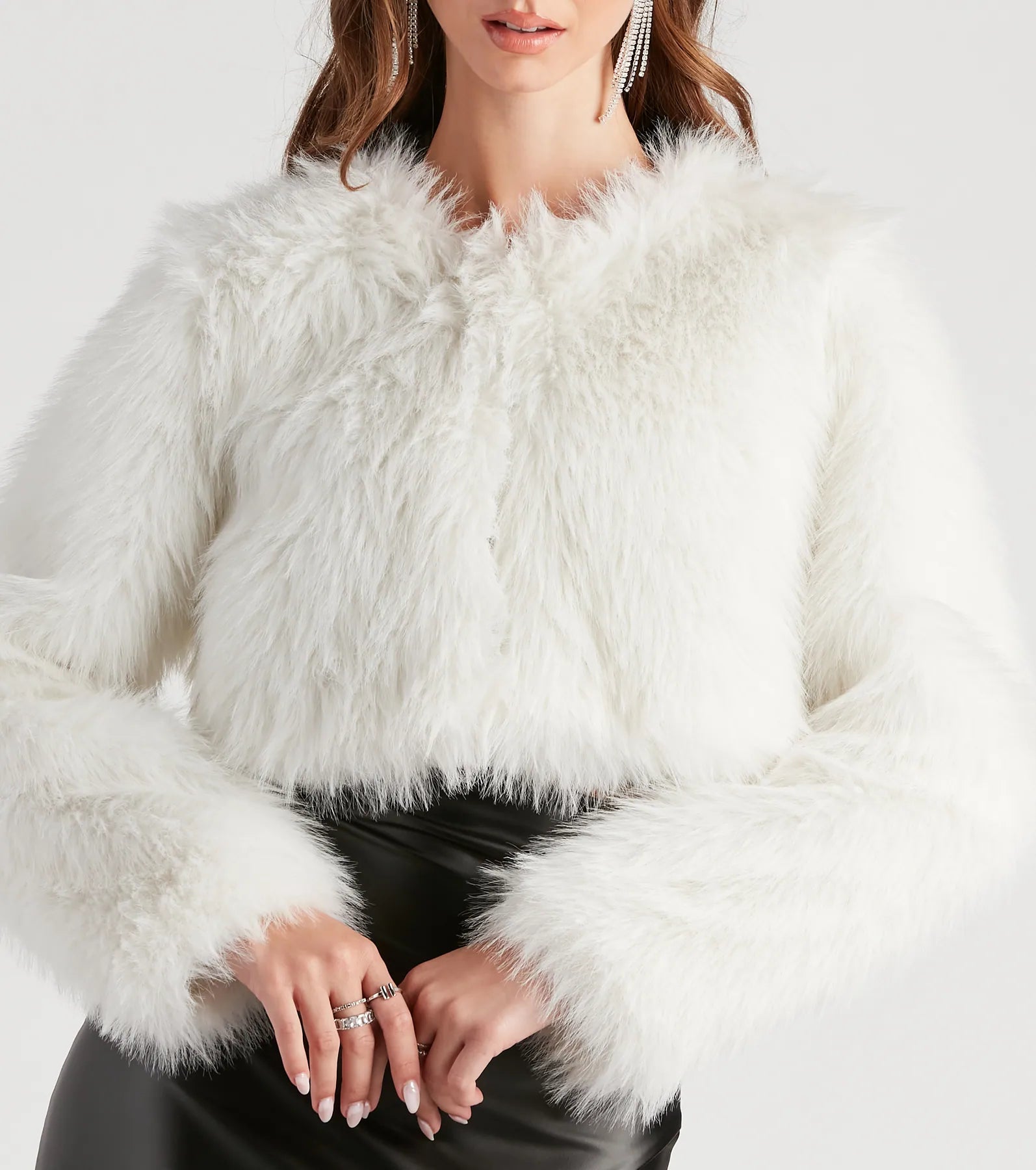 Style Diva Faux Fur Crop Jacket - Image 12