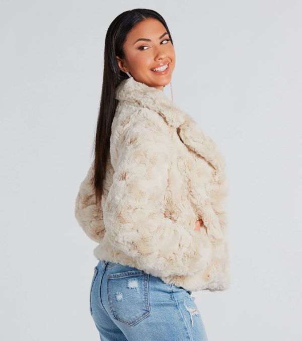Top Trendsetter Textured Faux Fur Coat - Image 2
